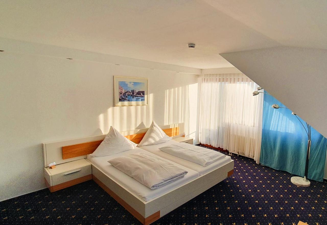 Schwaben Hotel Ebnisee エクステリア 写真