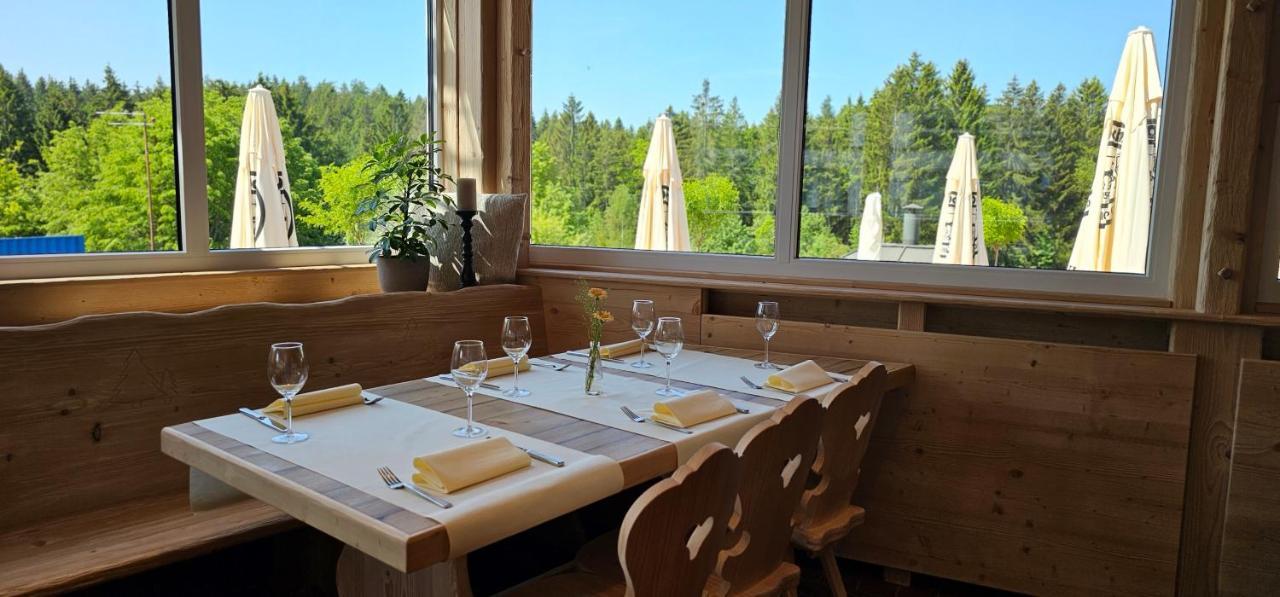 Schwaben Hotel Ebnisee エクステリア 写真